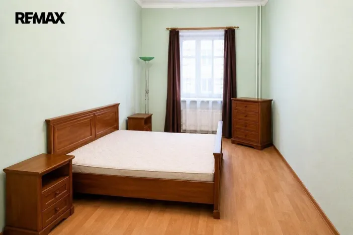 Pronájem bytu 2+1, Karlovy Vary, Foersterova, 57 m2