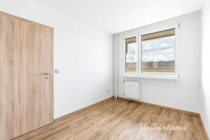 Pronájem bytu 2+kk, Praha - Střížkov, Jablonecká, 47 m2