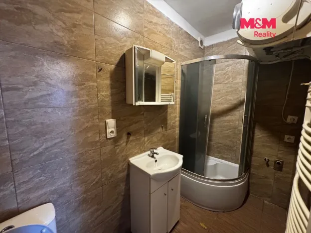 Pronájem bytu 1+kk, Mělník, Mladoboleslavská, 19 m2