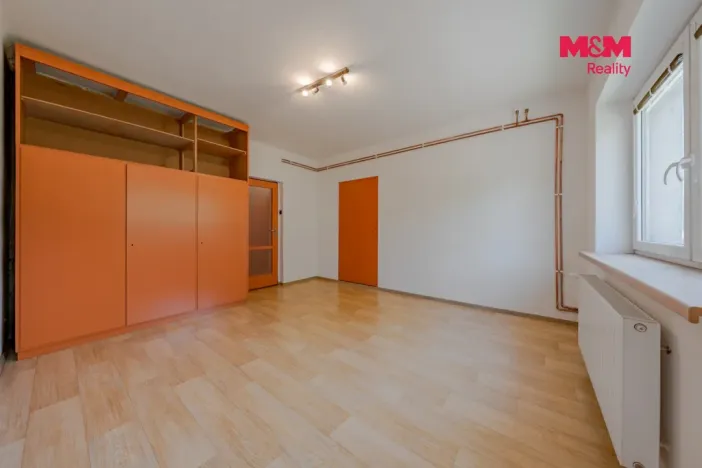 Prodej bytu 3+1, Vsetín, Lázky, 86 m2