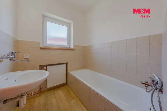 Prodej bytu 3+1, Vsetín, Lázky, 86 m2