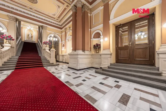 Pronájem kanceláře, Praha - Vinohrady, náměstí Míru, 54 m2
