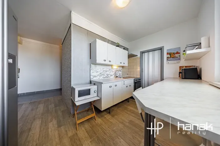 Pronájem bytu 2+1, Olomouc, Černá cesta, 58 m2