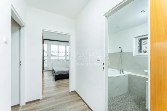 Pronájem rodinného domu, Slaný, Arbesova, 145 m2