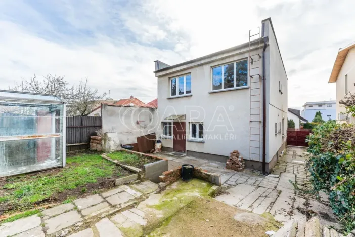 Pronájem rodinného domu, Slaný, Arbesova, 145 m2