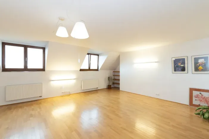 Pronájem bytu 2+kk, Praha - Nusle, Pod vilami, 100 m2