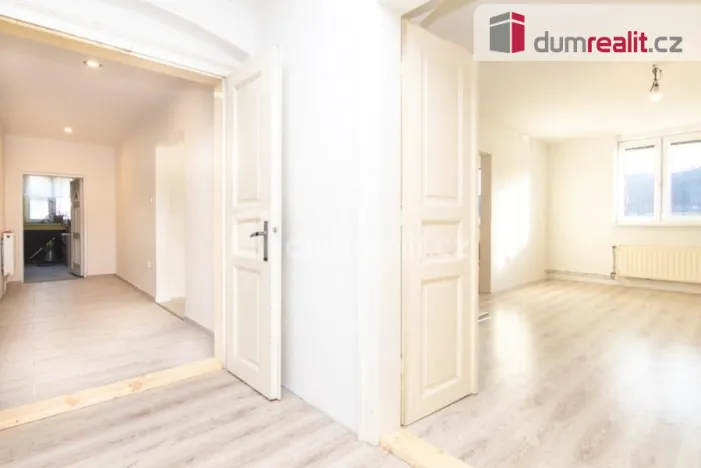 Pronájem bytu 3+1, Ústí nad Labem - Neštěmice, Opletalova, 104 m2