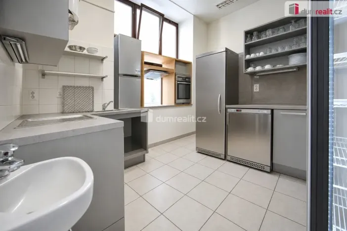 Pronájem restaurace, Praha - Nové Město, Ostrovní, 74 m2