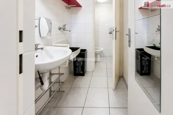 Pronájem restaurace, Praha - Nové Město, Ostrovní, 74 m2