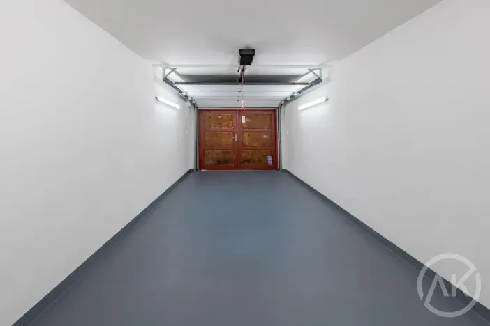 Pronájem garáže, Ostrava - Zábřeh, U Zámku, 24 m2