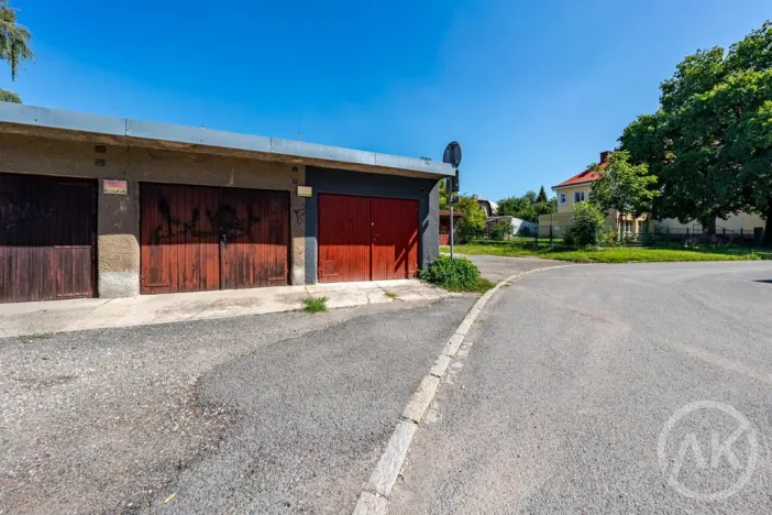 Pronájem garáže, Ostrava - Zábřeh, U Zámku, 24 m2
