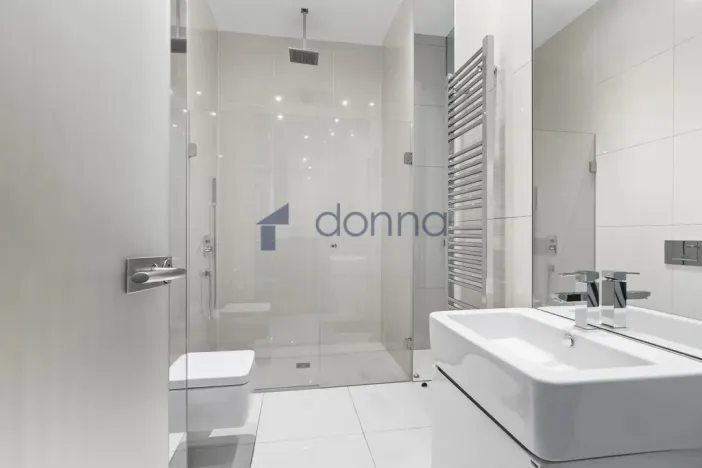 Pronájem bytu 3+kk, Praha, Laubova, 109 m2
