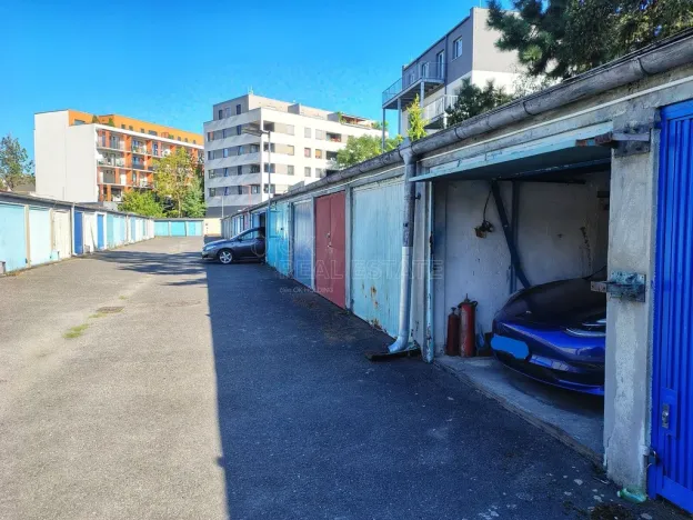 Prodej garáže, Plzeň, Lesní, 18 m2