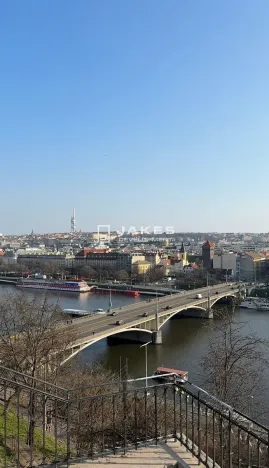 Prodej bytu 2+kk, Praha - Holešovice, Vinařská, 48 m2