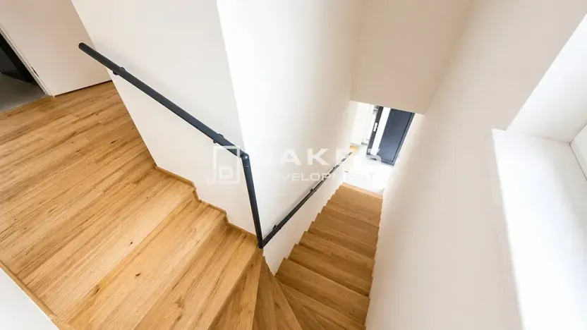 Prodej bytu 3+kk, Jirny, 69 m2