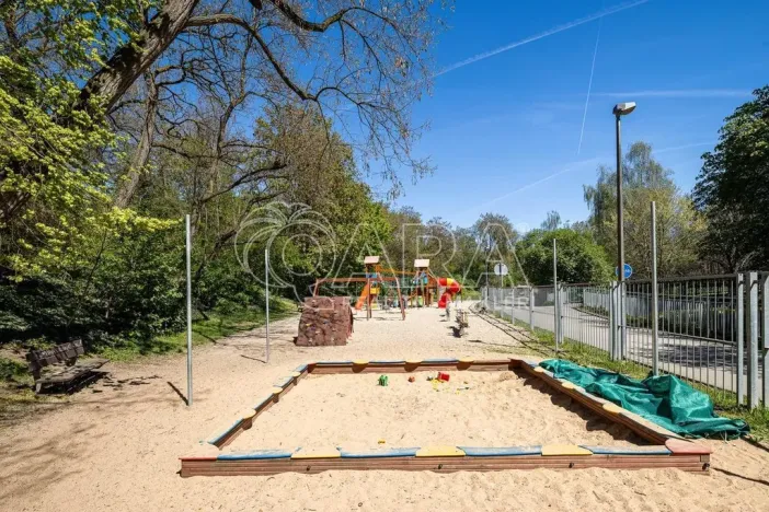 Prodej bytu 2+1, Praha - Libeň, Na Rokytce, 56 m2