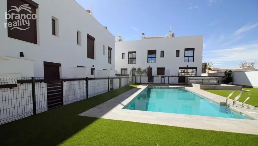 Prodej rodinného domu, Pilar de La Horadada, Alicante, Španělsko, 107 m2