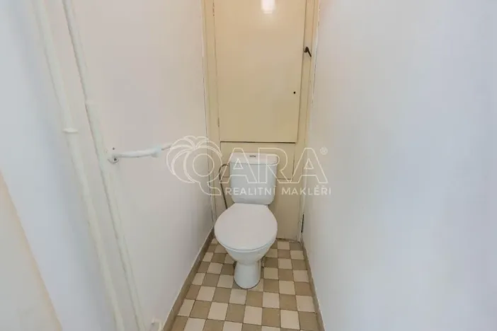 Pronájem bytu 2+1, Praha - Nusle, Lounských, 66 m2