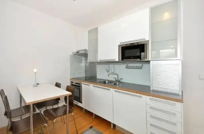 Pronájem bytu 1+kk, Praha - Strašnice, Vinohradská, 38 m2