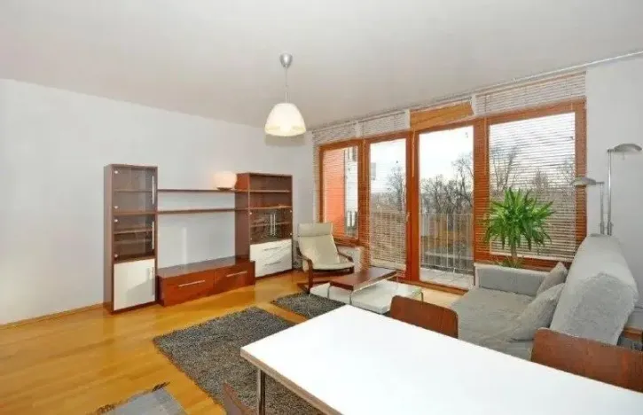 Pronájem bytu 1+kk, Praha - Strašnice, Vinohradská, 38 m2