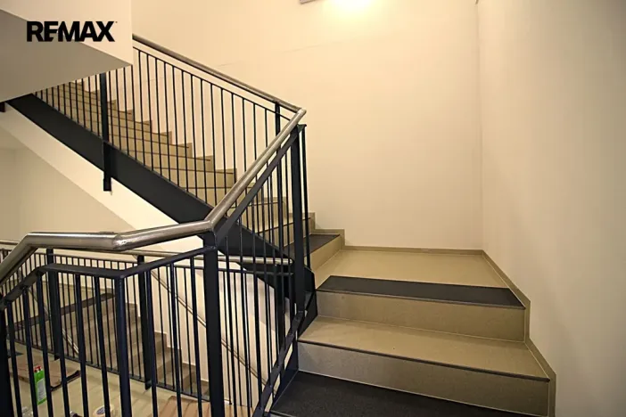 Pronájem bytu 1+kk, Chrastava, náměstí 1. máje, 35 m2