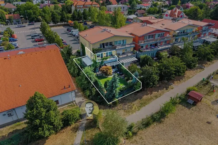 Prodej bytu 2+kk, Praha - Újezd nad Lesy, Račiněveská, 95 m2