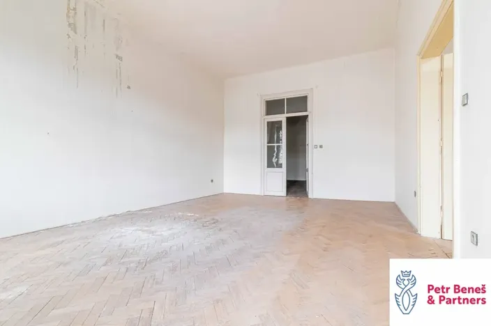 Prodej obchodního prostoru, Rakovník, Husovo náměstí, 622 m2
