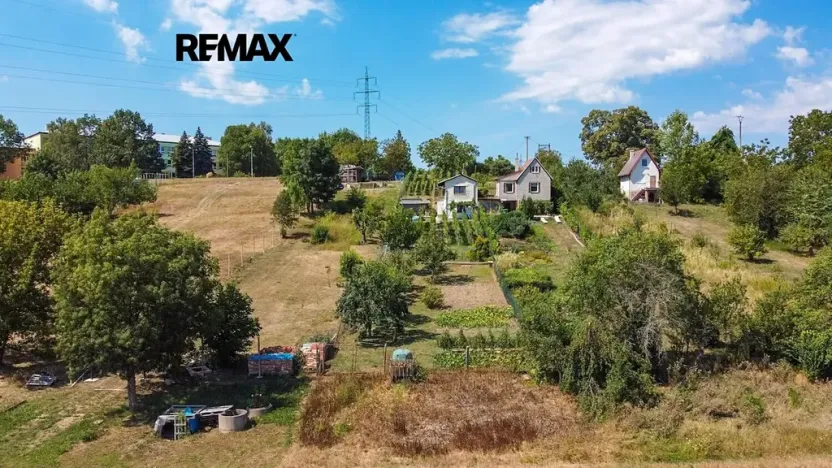 Prodej zahrady, Tvrdonice, 1072 m2