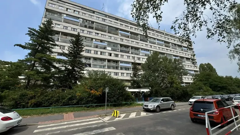 Prodej bytu 2+kk, Praha - Krč, Sládkovičova, 39 m2