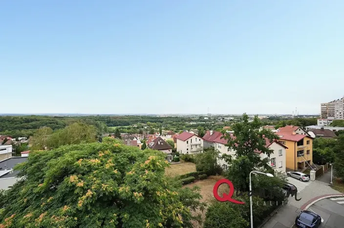 Pronájem bytu 2+kk, Praha - Hloubětín, Slévačská, 47 m2