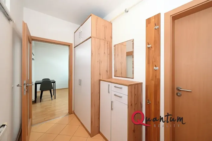 Pronájem bytu 2+kk, Praha - Hloubětín, Slévačská, 47 m2