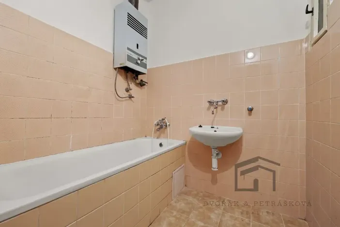 Prodej bytu 3+1, Praha - Žižkov, Biskupcova, 87 m2