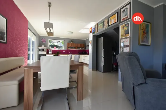 Prodej vícegeneračního domu, Otovice, Na Louce, 280 m2