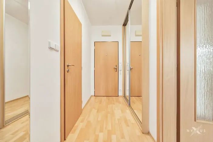 Pronájem bytu 2+kk, Praha - Hlubočepy, Kováříkova, 45 m2