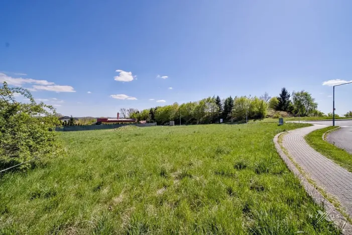 Prodej pozemku pro bydlení, Sulice, Kaštanová, 1329 m2
