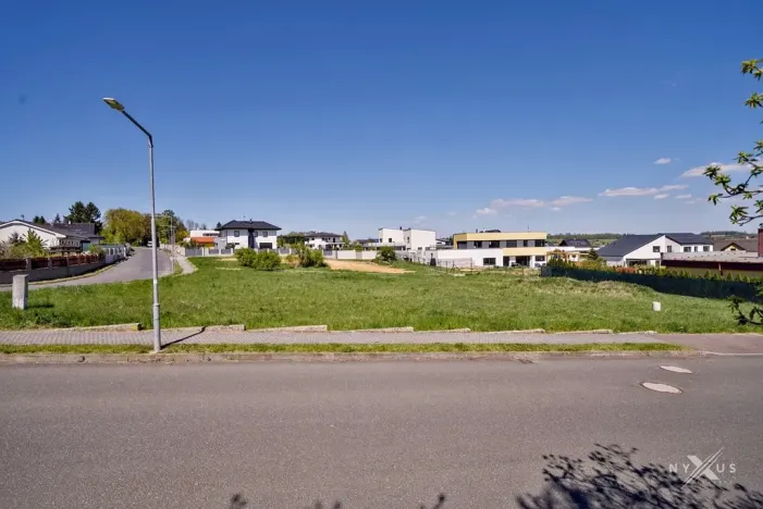 Prodej pozemku pro bydlení, Sulice, Kaštanová, 1329 m2