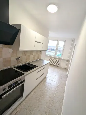 Pronájem bytu 2+1, Bílina - Teplické Předměstí, Sídliště Za Chlumem, 60 m2