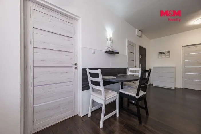 Prodej bytu 4+1, Chomutov, Zengerova, 77 m2