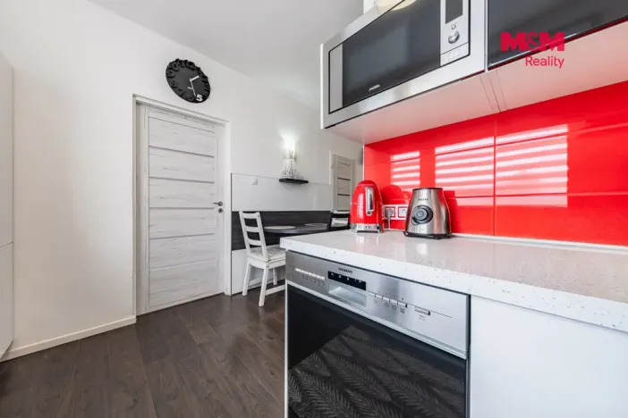 Prodej bytu 4+1, Chomutov, Zengerova, 77 m2