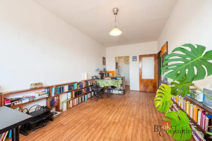Prodej bytu 2+kk, Praha - Břevnov, Ve Střešovičkách, 44 m2