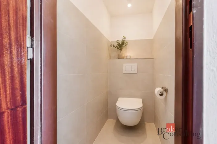 Prodej bytu 2+kk, Praha - Břevnov, Ve Střešovičkách, 44 m2