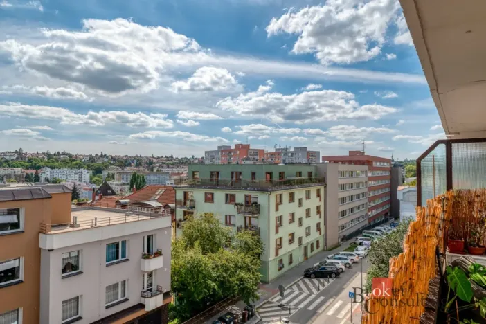Prodej bytu 2+kk, Praha - Břevnov, Ve Střešovičkách, 44 m2