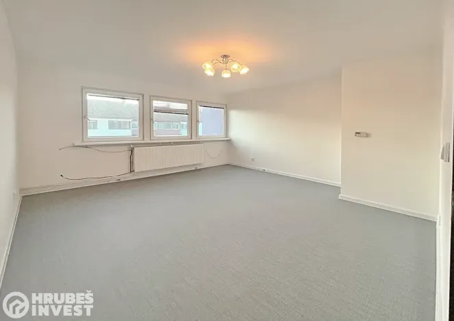 Prodej bytu 3+1, Kvasiny, 70 m2