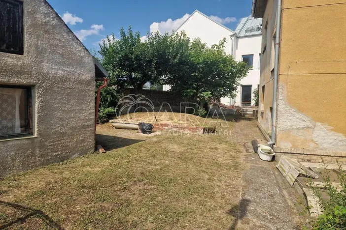Prodej rodinného domu, Kněževes, Nová Čtvrť, 185 m2