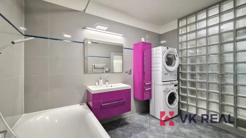 Pronájem bytu 2+kk, Praha - Vokovice, Lužná, 70 m2