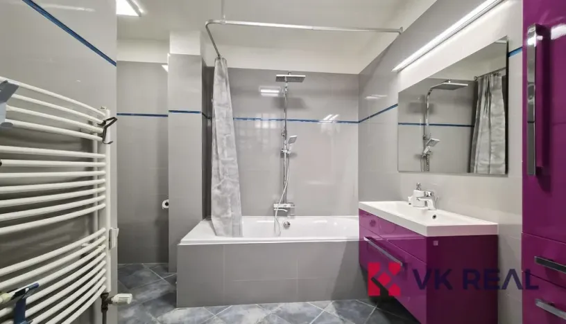 Pronájem bytu 2+kk, Praha - Vokovice, Lužná, 70 m2