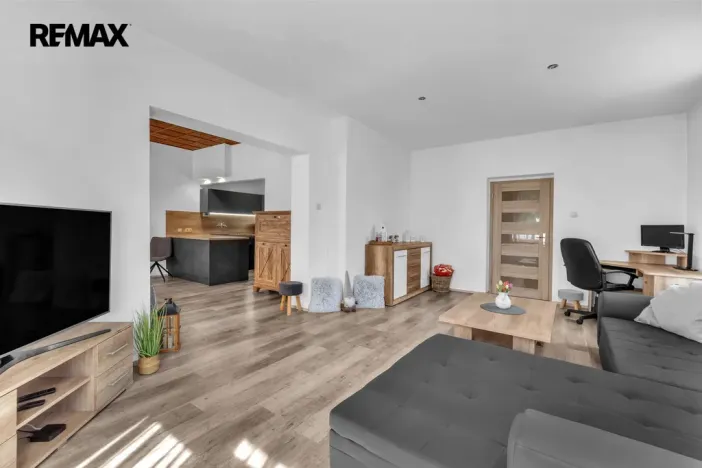 Prodej vícegeneračního domu, Klamoš, 570 m2