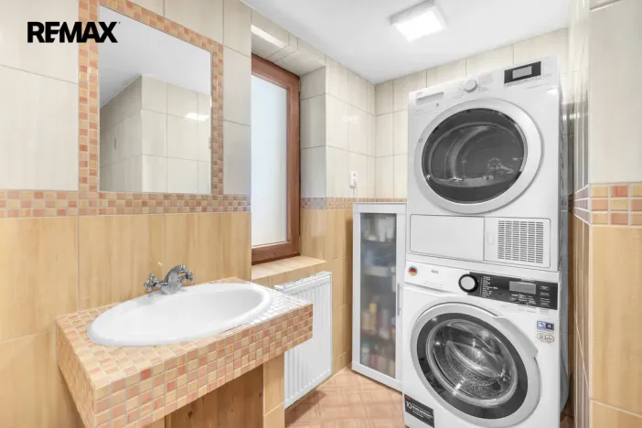 Prodej vícegeneračního domu, Klamoš, 570 m2