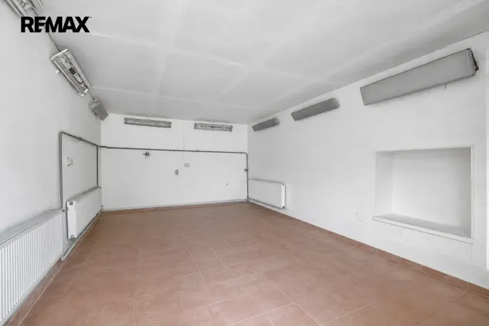 Prodej vícegeneračního domu, Klamoš, 570 m2