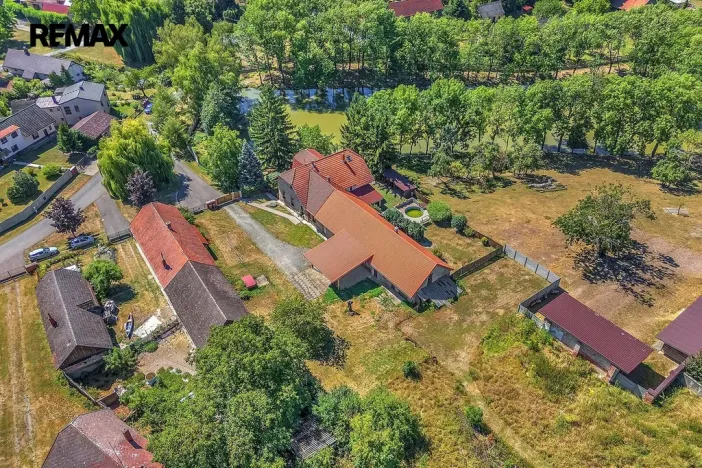 Prodej vícegeneračního domu, Klamoš, 570 m2